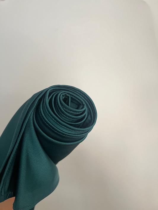 Hijab Jersey Premium Satiné Vert Royale